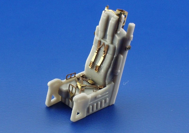 Eduard 73208 F-15C 1/72 HASEGAWA – image 3