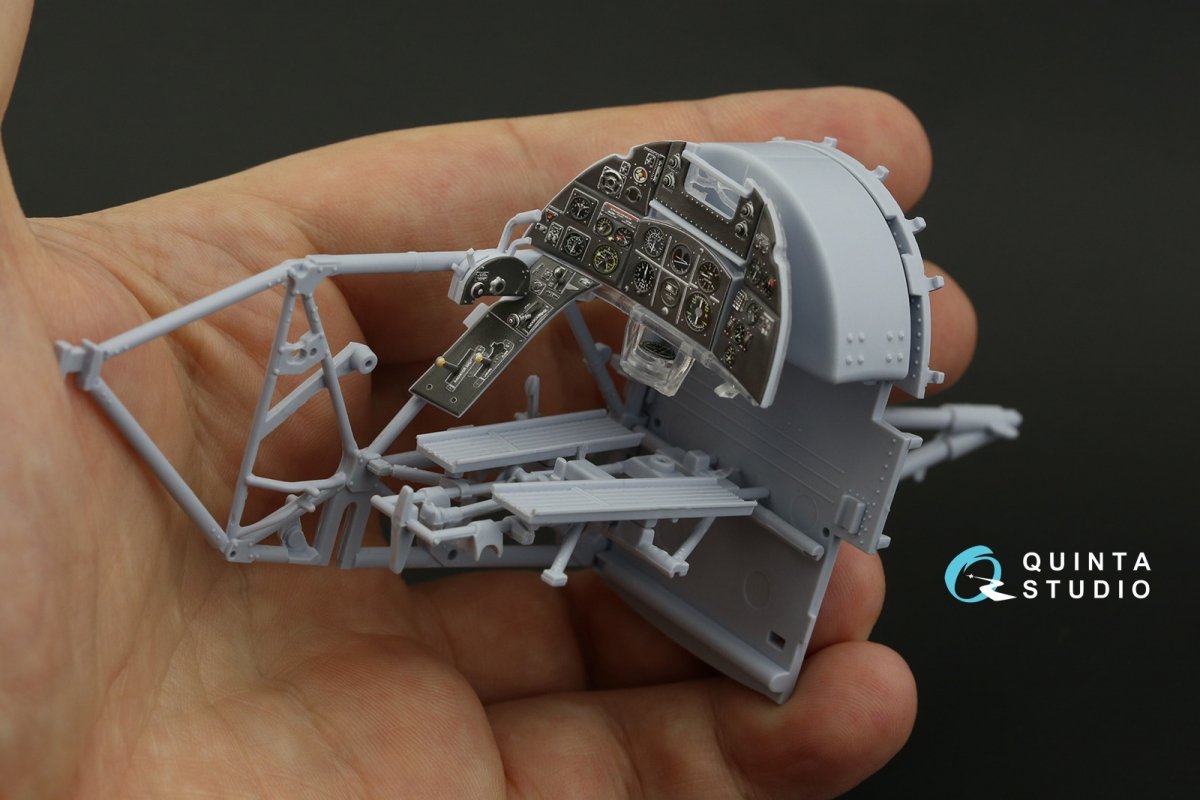 Quinta Studio QD24002 Hawker Typhoon (Car Door) 3D-Printed &amp;amp; colored Interior on decal paper (Airfix) 1/24 – Bild 4