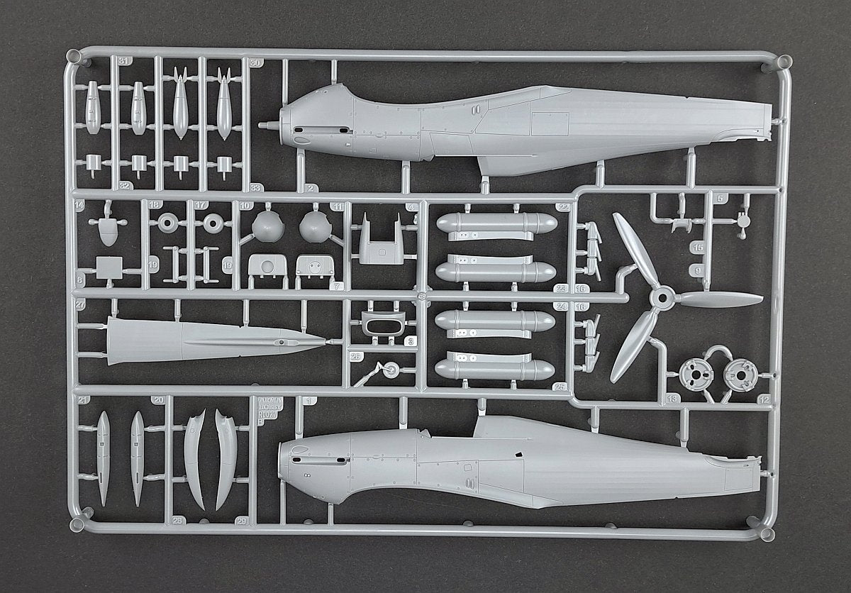 Arma Hobby 40008 Hurricane Mk IIb trop 1/48 – image 10