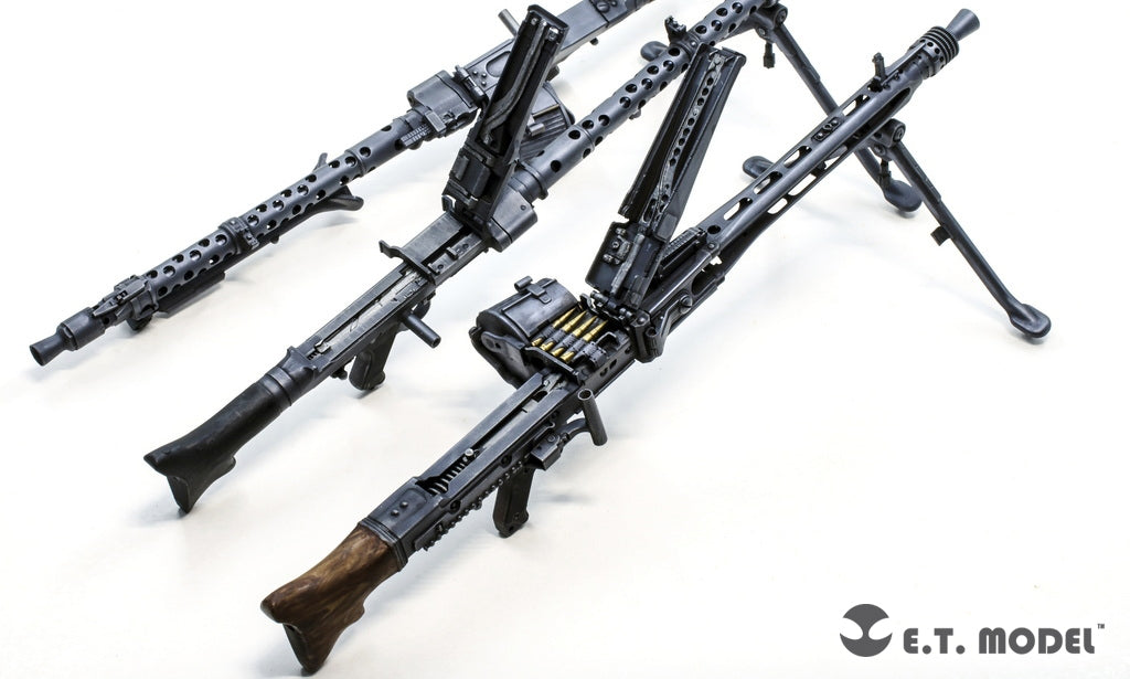 ET Model P06-001 WWII German Mg42 Machine Gun &amp;amp; Ammo Box (3D Printed) 1/6 – image 8