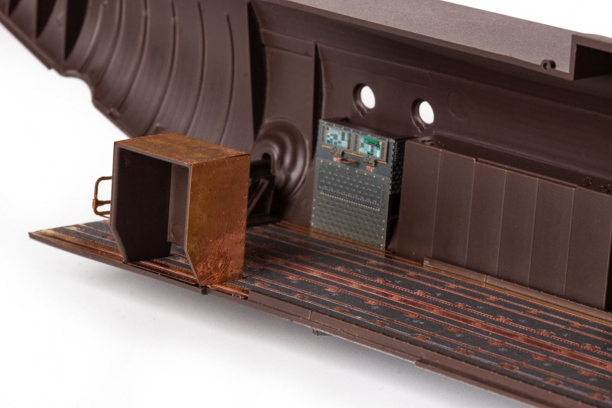Eduard 73814 AC-130J cargo interior ZVEZDA 1/72 – immagine 6