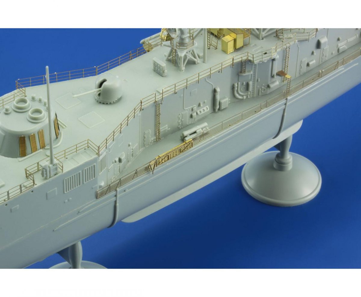 Eduard 53150 USS Oliver H. Perry FFG-7 ACADEMY 1/350 – Bild 8