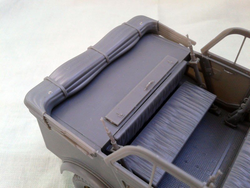 Miniart 35147 L1500A Kfz.70 German Personnel Car 1/35 – image 15