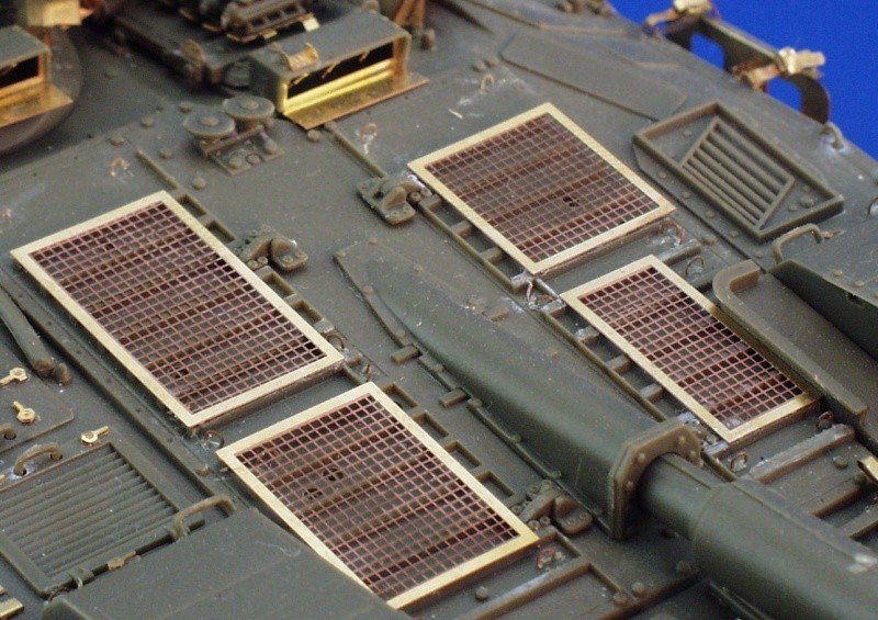 Eduard 35538 Strv.103 S-Tank 1/35 Trumpeter – obrázek 5