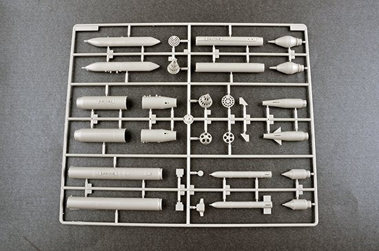 Trumpeter 03224 Russian Mikoyan MIG-29C Fulcrum 1/32 – image 10