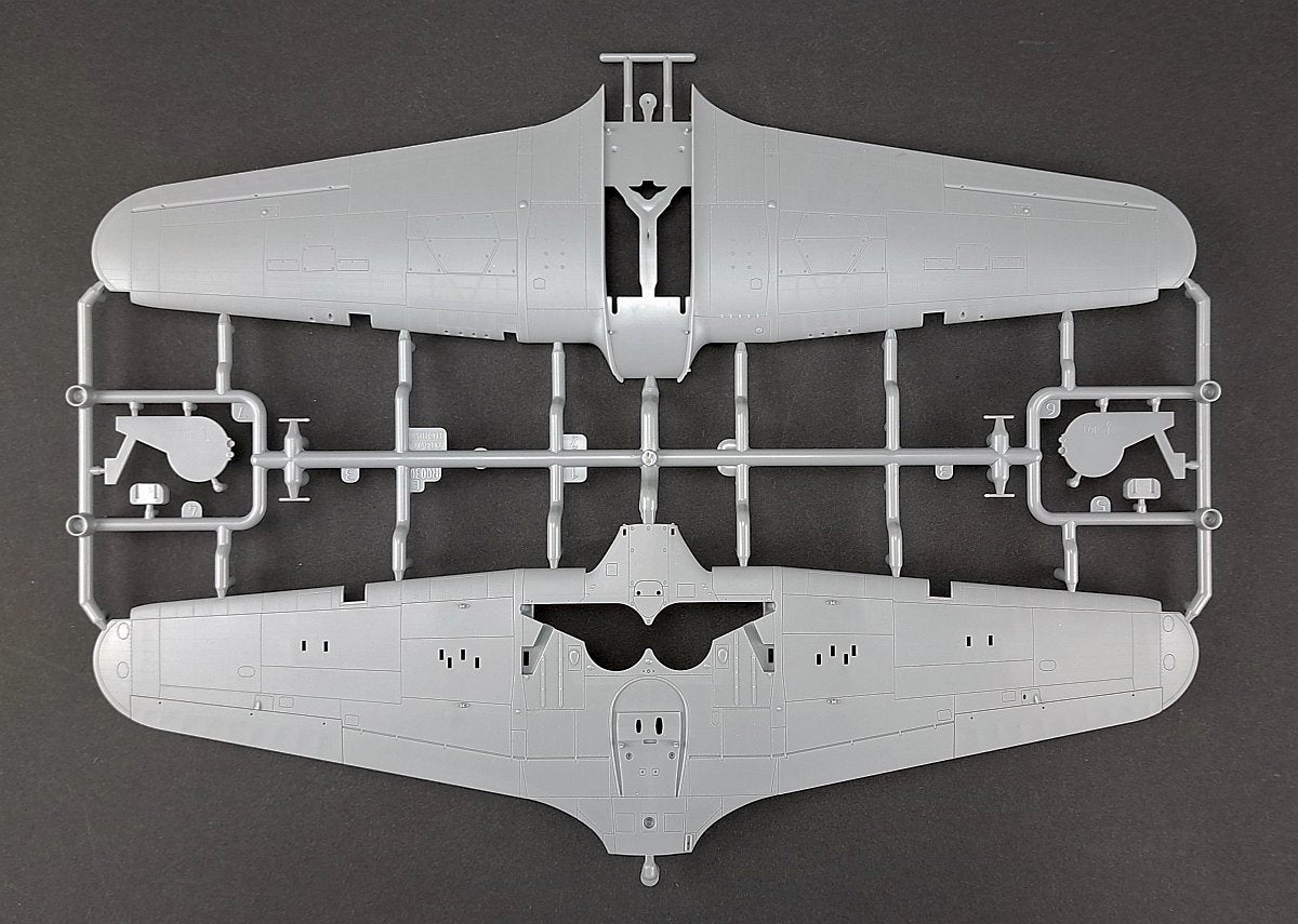 Arma Hobby 40008 Hurricane Mk IIb trop 1/48 – image 9