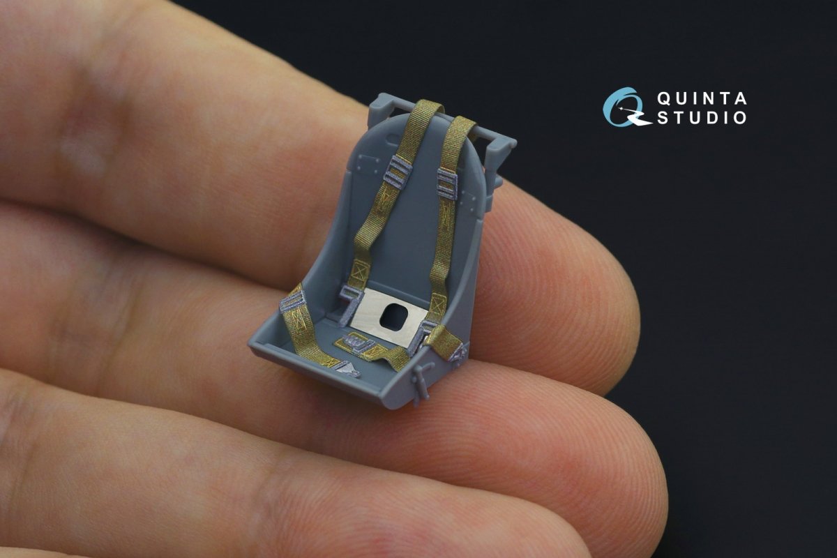Quinta Studio QD32092 F4U-1D 3D-Printed &amp;amp; colored Interior on decal paper (Tamiya) 1/32 – obrázek 7
