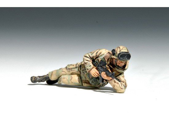 Trumpeter 00410 US101st Airborne Division Crew 1/35 – image 11