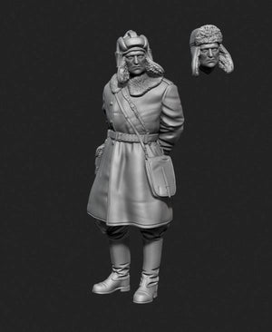 Panzer Art FI35-128 Soviet tank officer in sheepskin coat No.1 1/35 – image 5