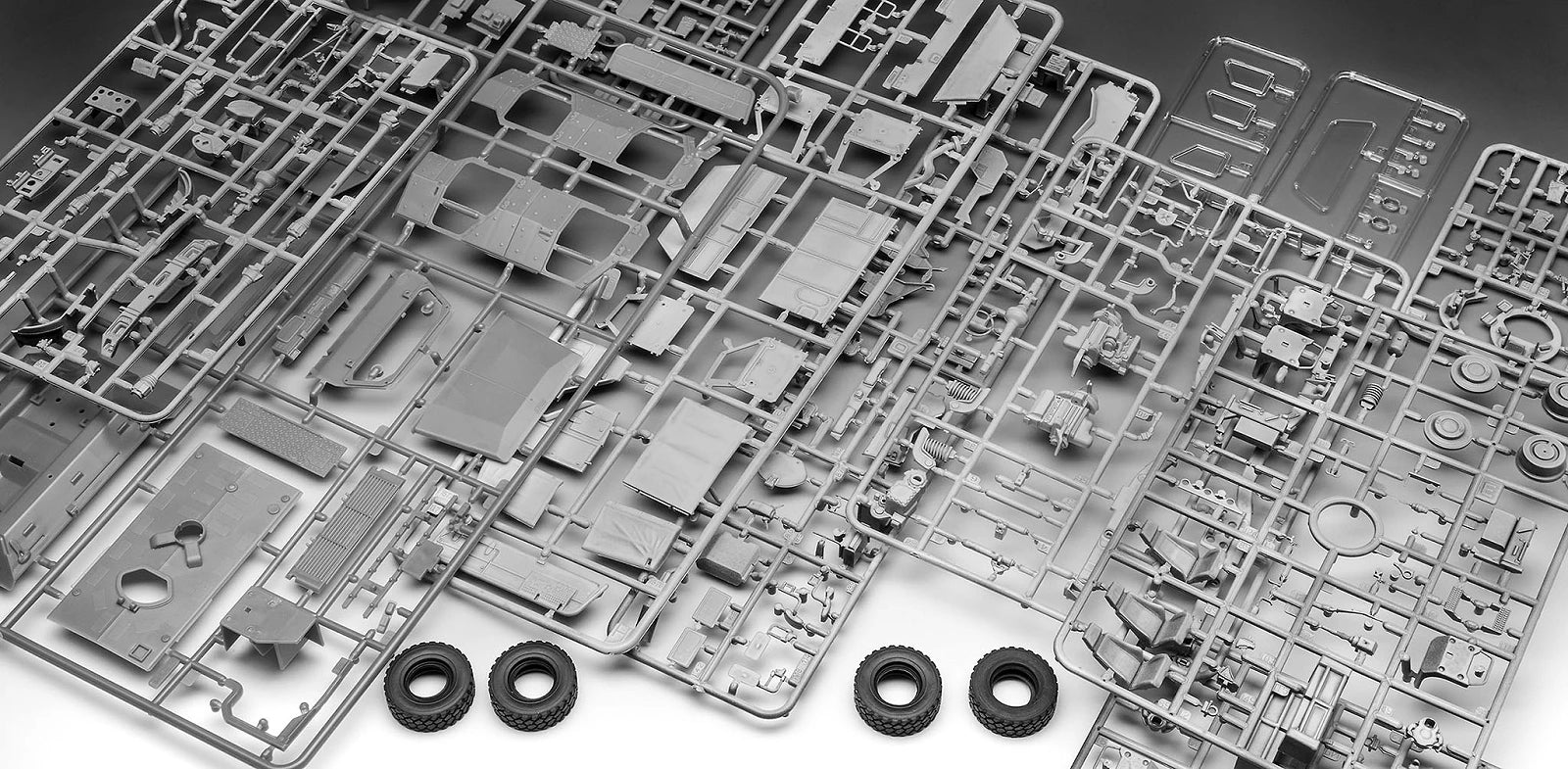 Revell 03370 Dingo 2 GE A3.3 PatSi 1/35 – image 7
