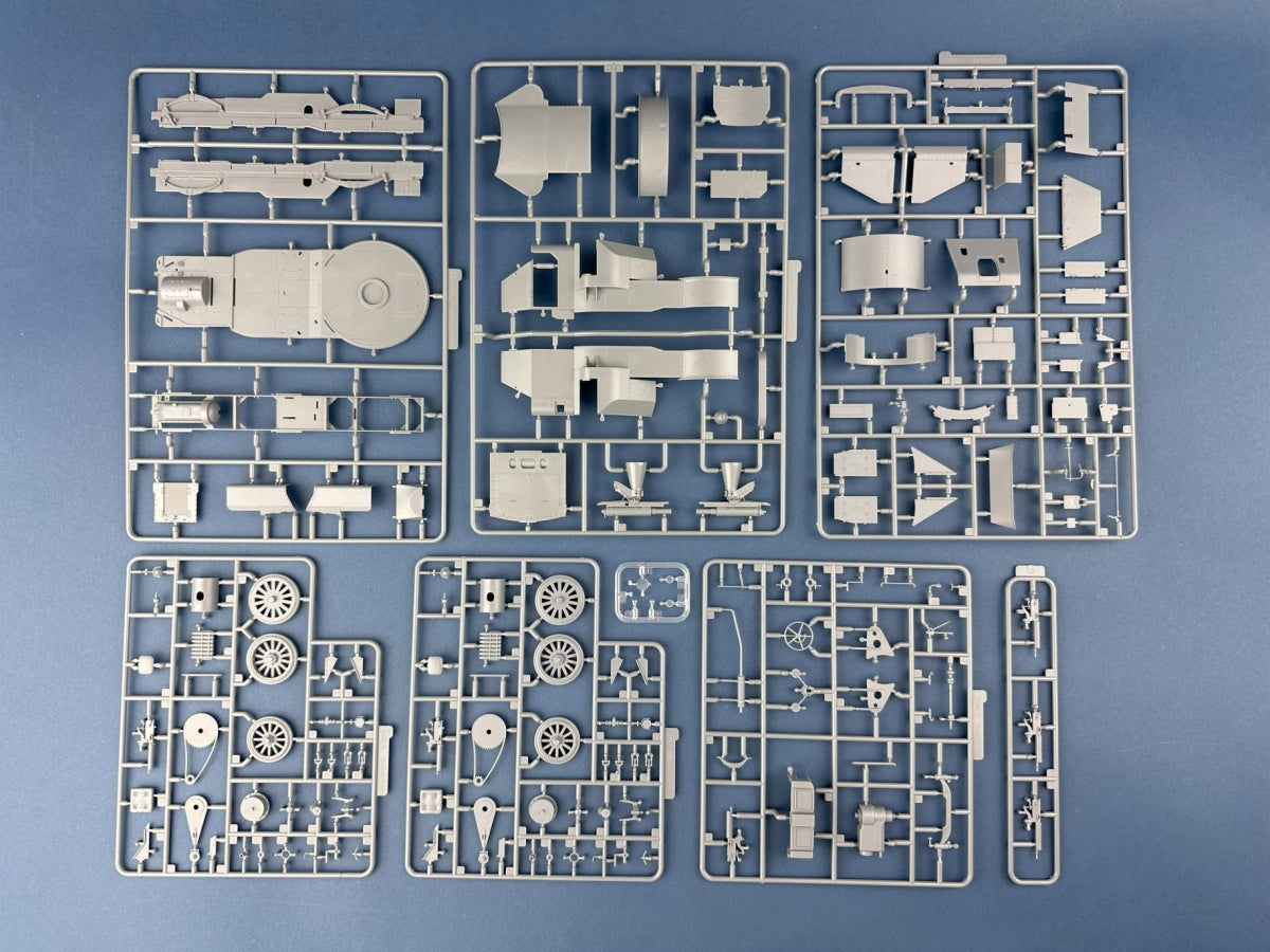 Copper State Models 35014 Garford-Putilov Armored Car, Freikorps Service 1/35 – image 11