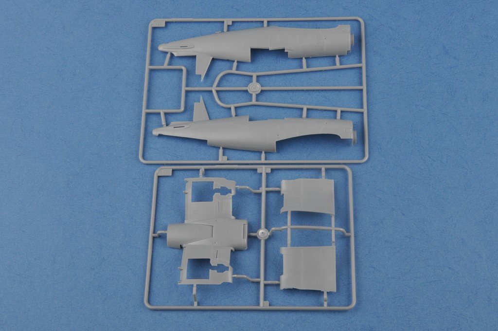 Hobby Boss 80388 F4U-4B Corsair 1/48 – image 5