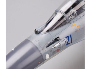 Trumpeter 02271 Su-30MKK Flanker-G 1/32 – imagen 7