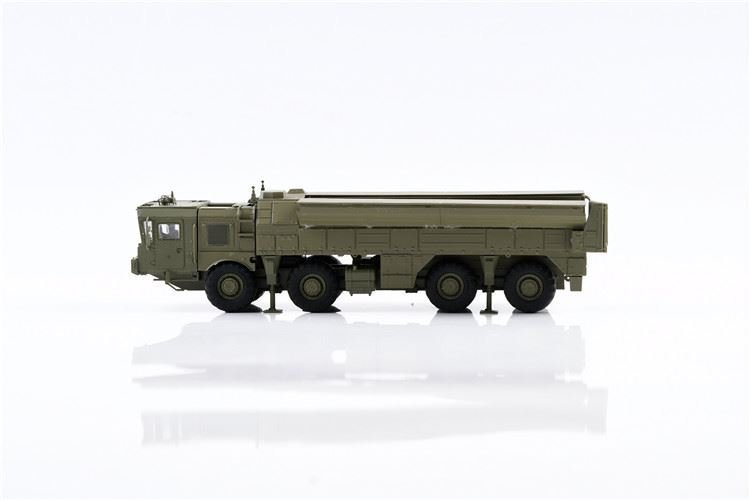 Modelcollect PP72002 Missile balistique tactique russe 9K723 Iskander-M MZKT 1/72 – image 6