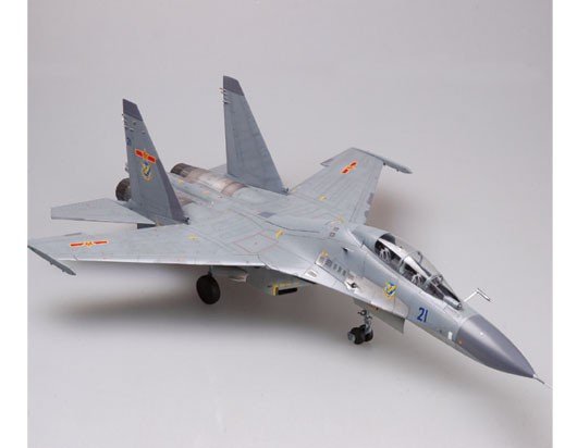 Trumpeter 02271 Su-30MKK Flanker-G 1/32 – imagen 6