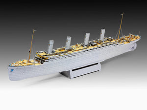 Revell 05243 Titanic Platinum Edition 1/400 – image 2