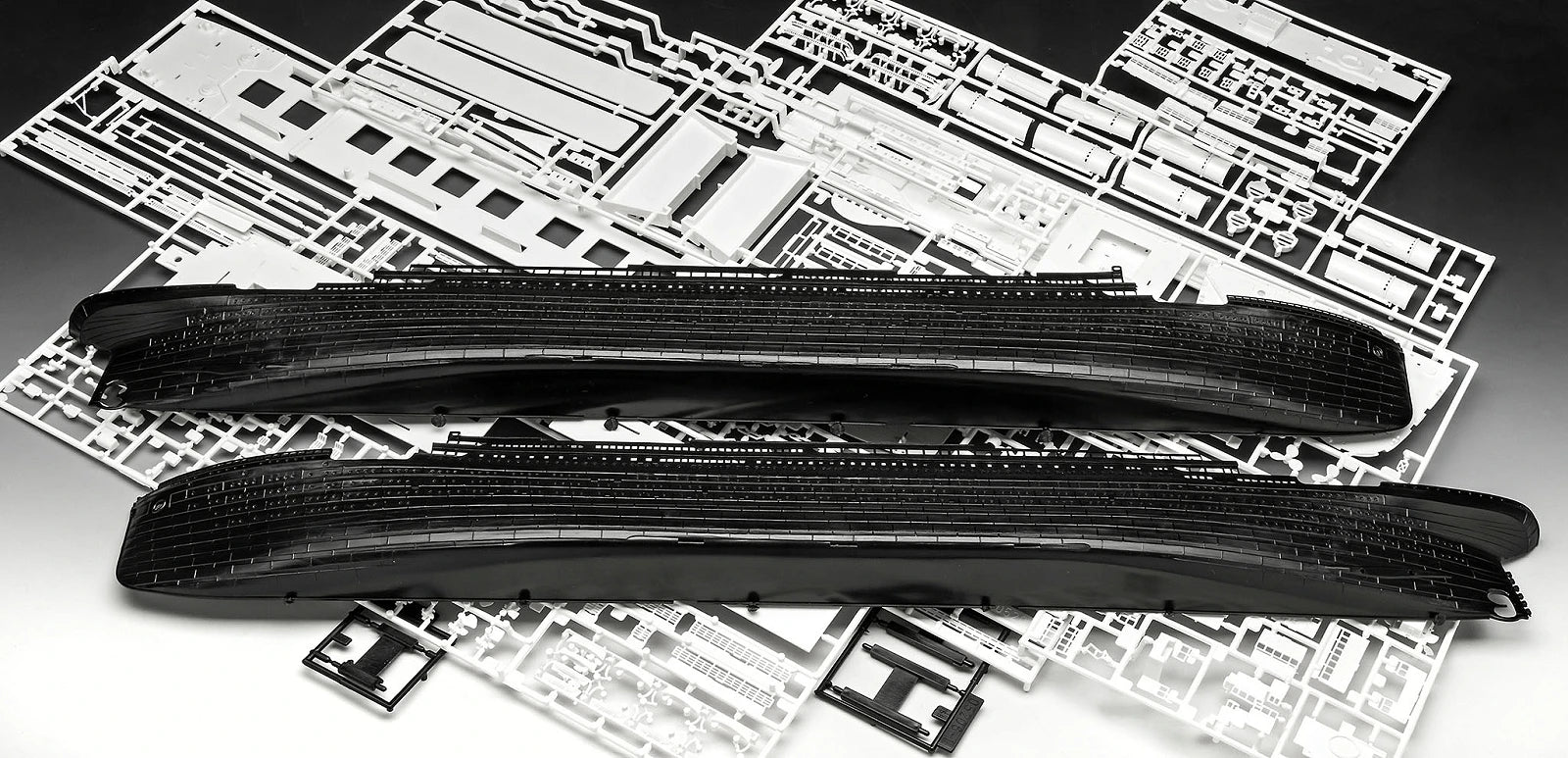 Revell 05243 Titanic Platinum Edition 1/400 – image 7