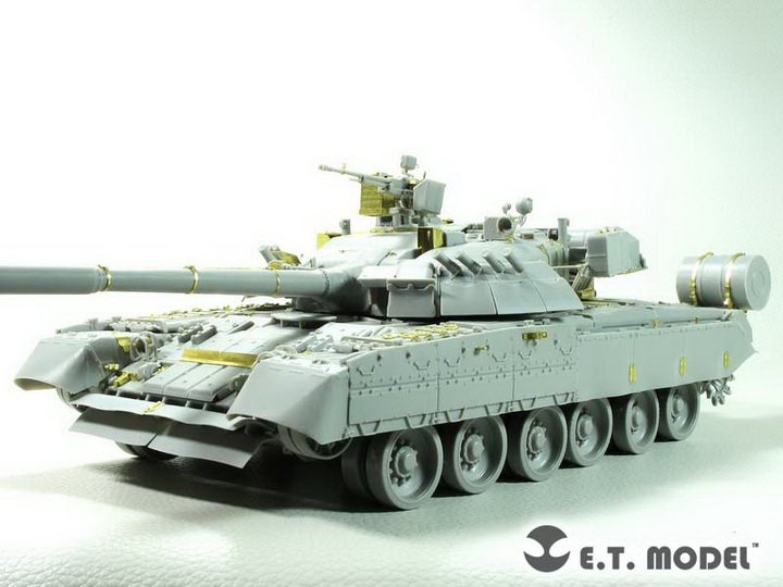 ET Model E35-269 Russian T-80U Main Battle Tank For TRUMPETER 09525 1/35 – imagen 2