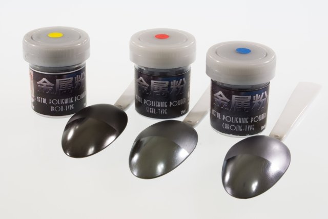 Uschi 4010 Metal Polishing Powder Iron 25 ml – zdjęcie 2
