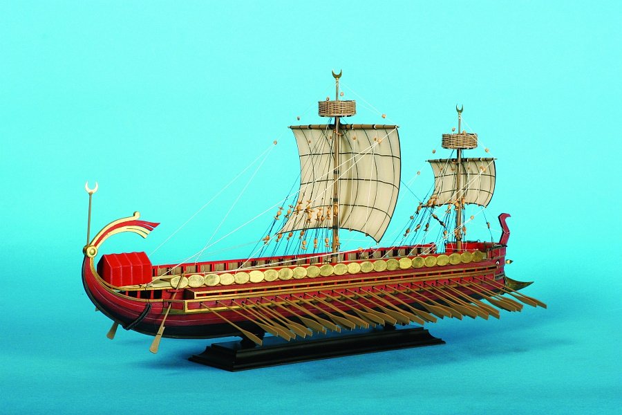 Zvezda 9030 Carthogenian Warship 1/72 – image 4