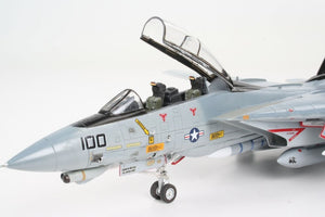 Revell 04195 F-14D Super Tomcat Last Flight 1/72 – image 3