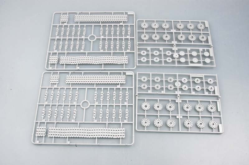 Trumpeter 01561 KV-1M1939 1/35 – Bild 11