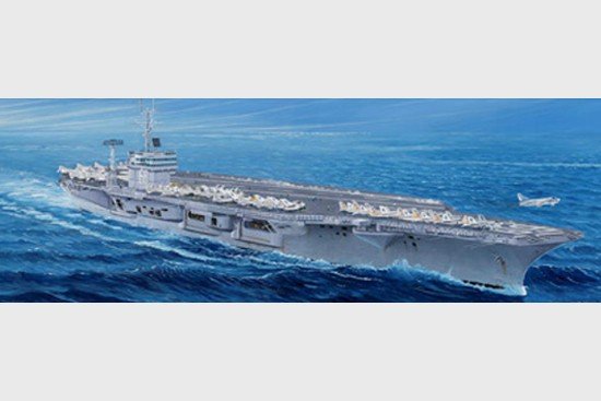 Trumpeter 05605 US CVN-68 Nimitz aircraft carrier 1975 (1/350)