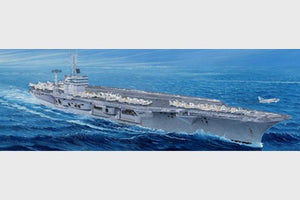 Trumpeter 05605 US CVN-68 Nimitz aircraft carrier 1975 (1/350)