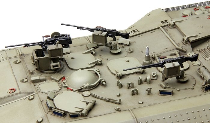 Meng Model SS-003 Achzarit Israel Heavy Armored Personnel Carrier (1/35) – image 5