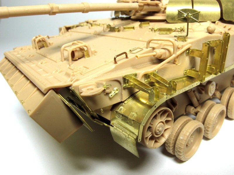 ET Model E35-040 Russian BMP-3 IFV w/ Add-On Armor (Basic part) (For TRUMPETER 00365) (1/35) – obrázek 9