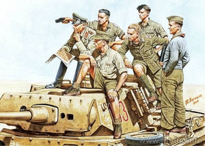 Master Box 3561 Rommel and German Tank Crew (DAK, 1941-1943) 1/35 – image 2