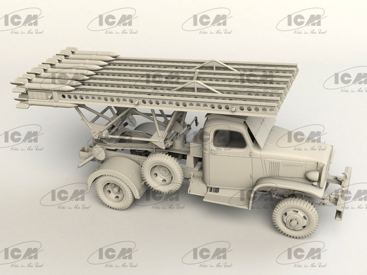 ICM 35596 BM-13-16 sur châssis G7107 avec équipage soviétique 1/35 – image 3