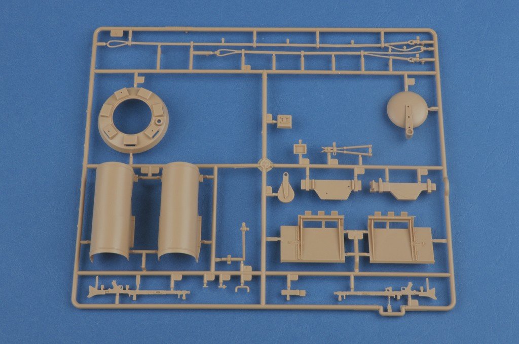 Hobby Boss 82601 Pz.Kpfw. VI Tiger I 1/16 – image 9