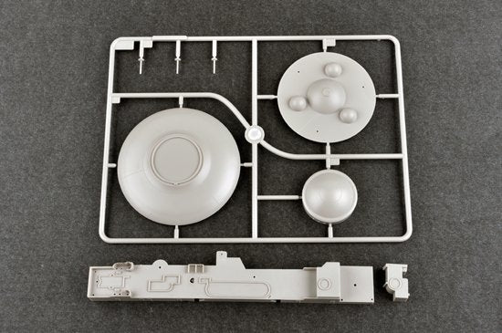 Trumpeter 05628 German Navy Aircraft Carrier DKM Peter Strasser 1/350 – obrázek 7