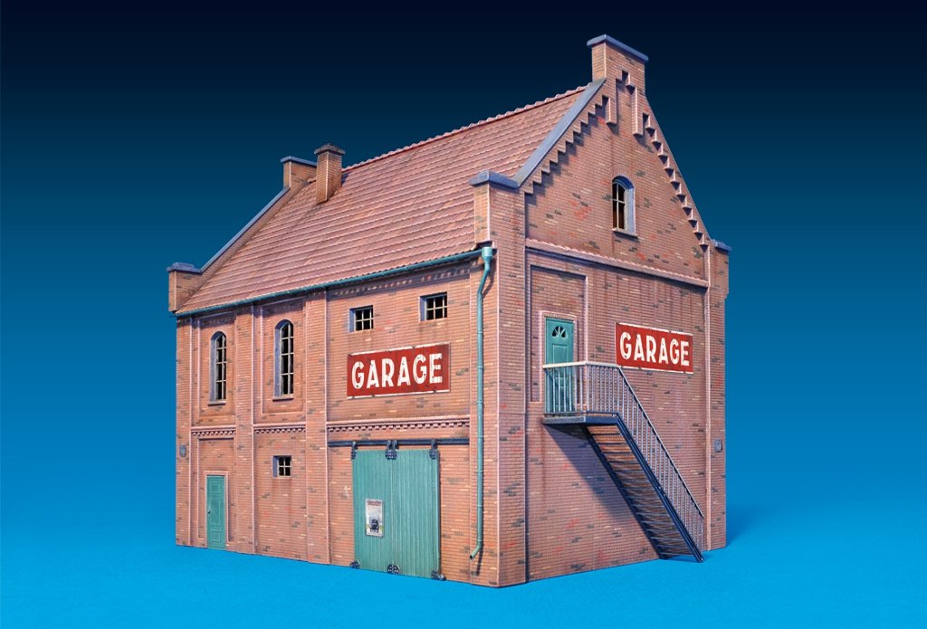 MiniArt 72031 BUILDING WITH GARAGE 1/72 – Bild 2