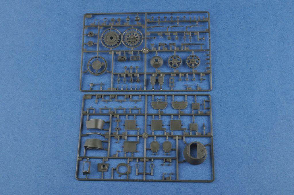 Hobby Boss 83843 Soviet T-35 Heavy Tank 1938/1939 1/35 – Bild 6