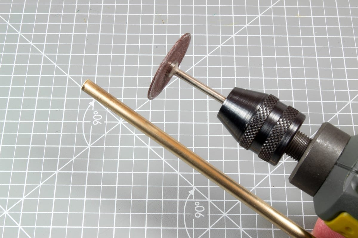 AK Interactive AK9122 BRASS PIPES 2.8MM Ø. 2 UNITS – obrázek 4