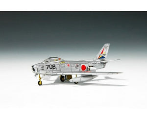 Trumpeter 01321 F-86F-40 Saber 1/144 – obrázek 4