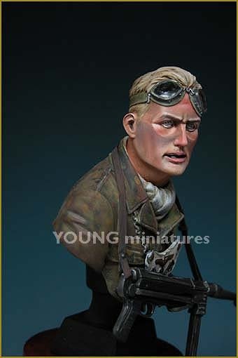 Young Miniatures YM1801 Feldgendarmerie 1/10 – obrázek 4
