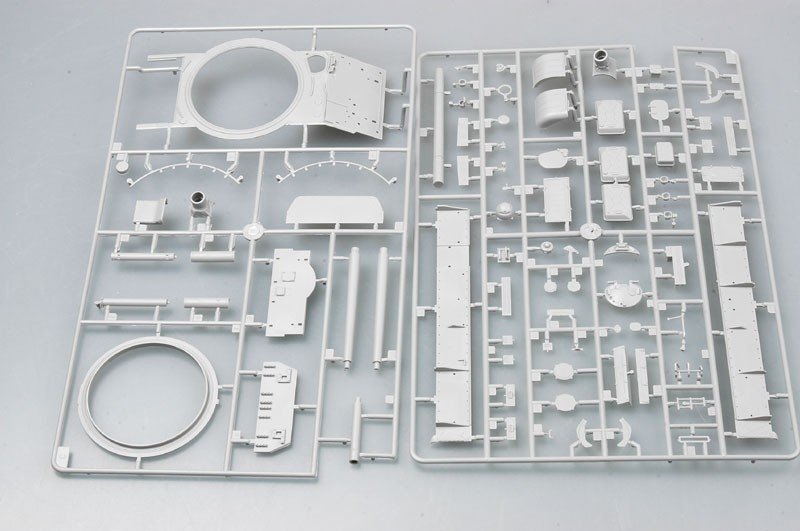 Trumpeter 00376 Soviet T-62 Main Battle Tank Mod.1962 1/35 – immagine 5