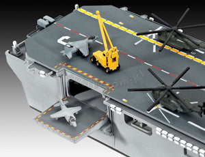 Revell 05178 Assault Carrier USS WASP CLASS 1/700 – image 5