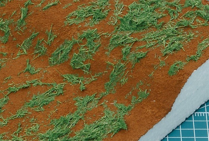 Tamiya 87111 Diorama Texture Paint (Grass Effect, Green) – imagen 3