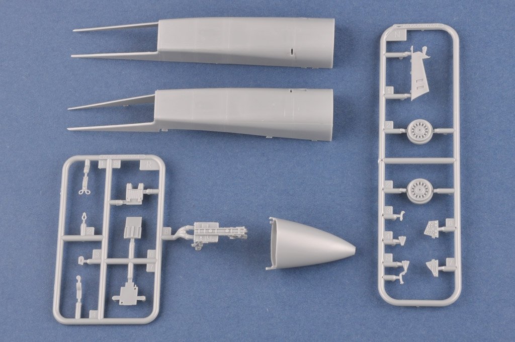 Hobby Boss 81771 IRIAF Persian Cat F-14A Tomcat 1/48 – image 10