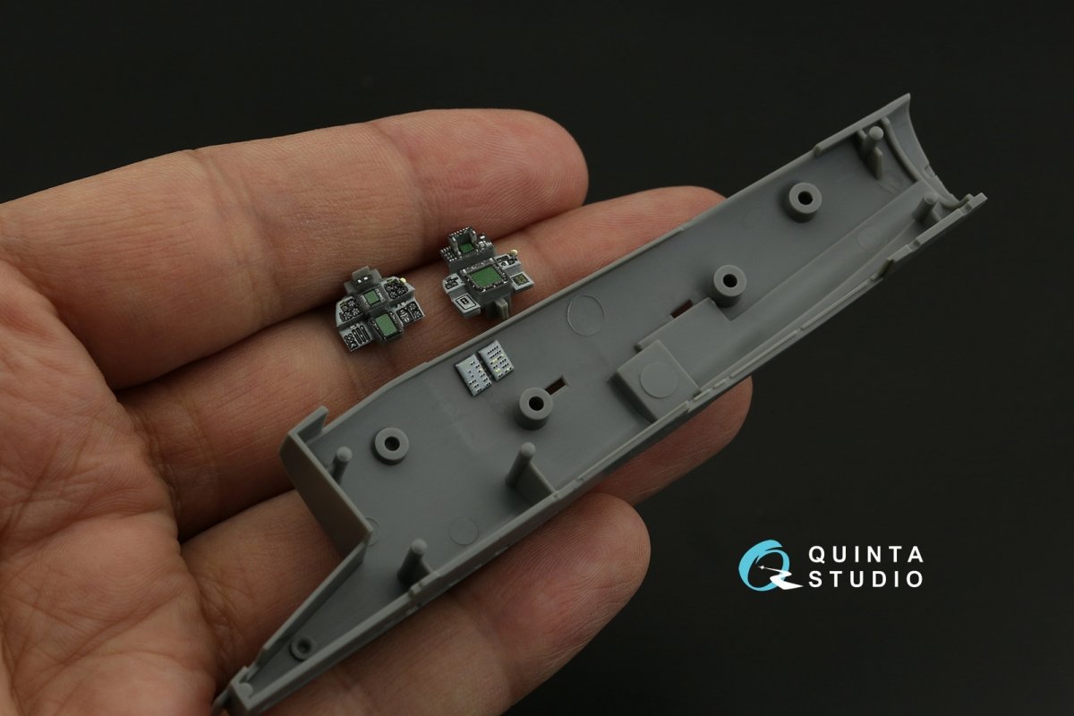 Quinta Studio QD72061 F-14B 3D-Printed &amp;amp; colored Interior on decal paper (GWH) 1/72 – image 9