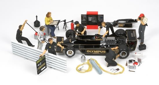 Tamiya 20063 Motosport Team 1970-1985 1/20 – image 2