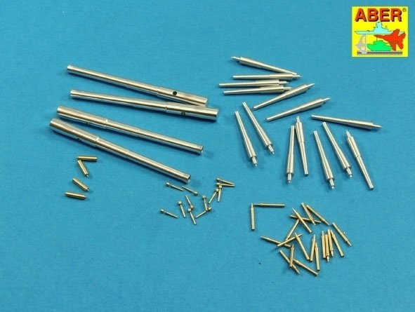 Aber 200L-07 Armament for Japanese pre-dreadnought Mikasa 305mm x 4, 152mm x 14, 76mm x 20, 37mm x 12 1/200
