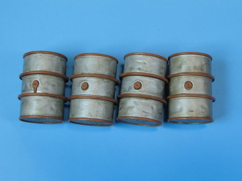 Eureka XXL E-011 Set of 4 barrels 200l 1/35 – Bild 4