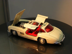 Tamiya 24338 Mercedes-Benz 300SL 1/24 – image 5