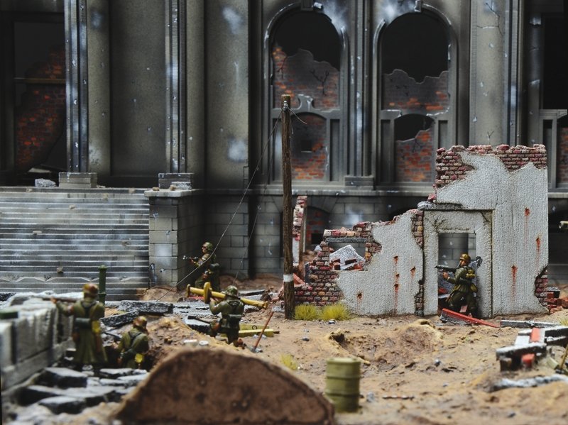 Italeri 6195 Battle for the Reichstag 1945 - BATTLE SET 1/72 – immagine 3