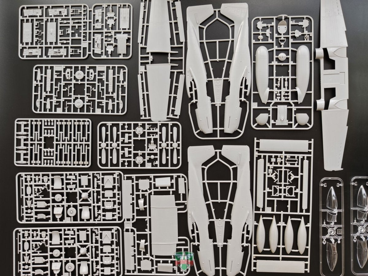 Modelsvit 4818 F-82F/G Twin Mustang 1/48 – zdjęcie 5